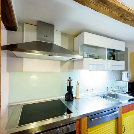 Sonnenschein In Harmonie Und Farbe Apartment