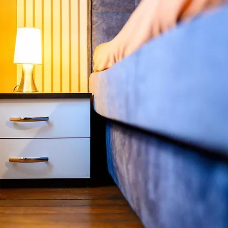 Apartment Sonnenschein In Harmonie Und Farbe